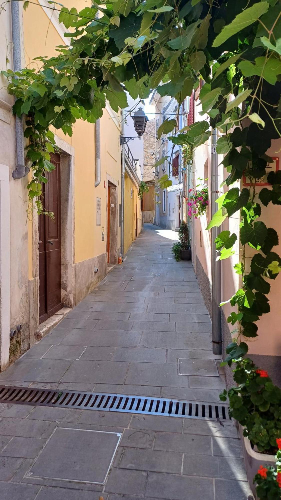 Tre Sorelle Piran Buitenkant foto